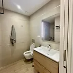With Solarium In Laguna In Balcones In Appartement