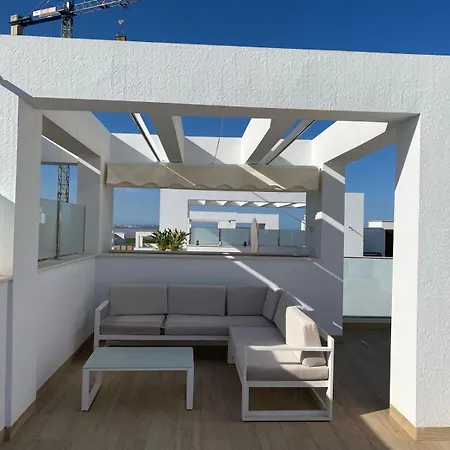 With Solarium In Laguna In Balcones In Appartement Torrevieja