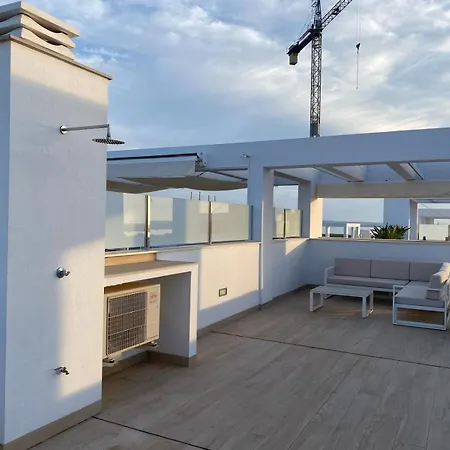 With Solarium In Laguna In Balcones In Appartement
